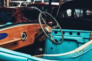 création de contenu clubs automobiles vintage — guide complet
